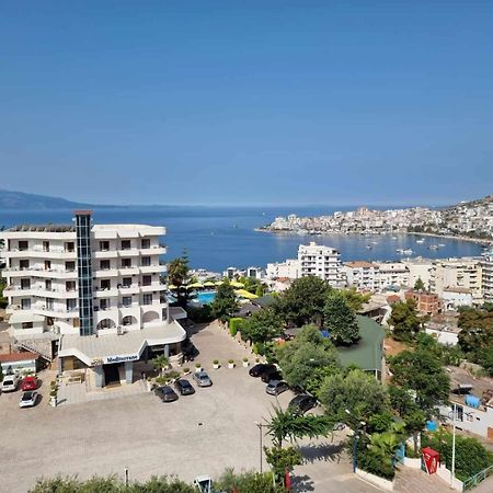 Two Suns Apartament Sarandë Buitenkant foto